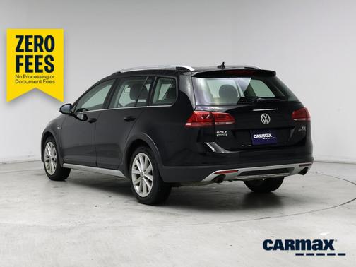 Black 2017 Volkswagen Golf Alltrack SE