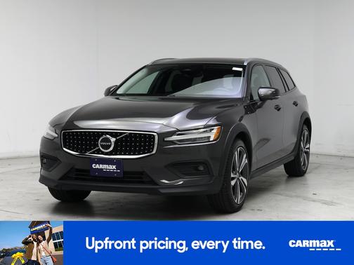 Gray 2025 Volvo V60 Cross Country B5 Plus