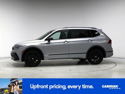 Silver 2022 Volkswagen Tiguan SE R-Line Black