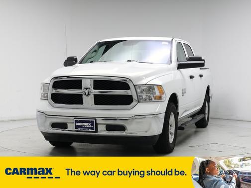2022 RAM 1500 Classic SLT