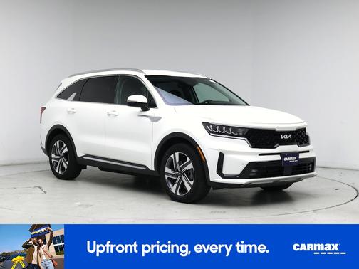 White 2023 Kia Sorento Hybrid EX