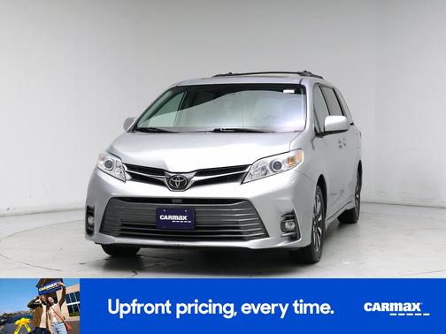 2019 Toyota Sienna XLE