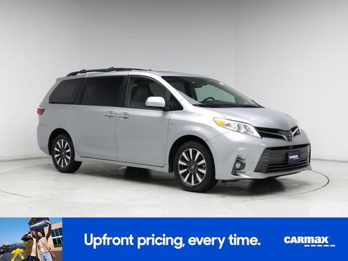 2019 Toyota Sienna XLE