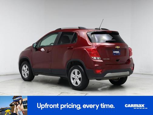 Red 2022 Chevrolet Trax LT