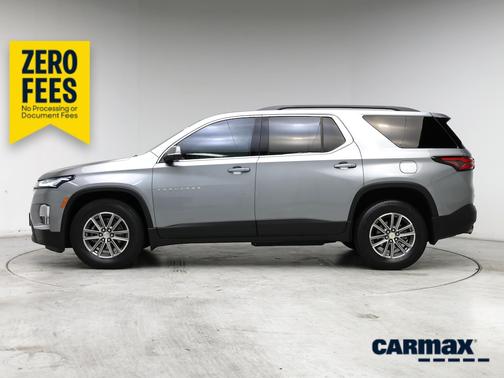 Silver 2023 Chevrolet Traverse LT Cloth