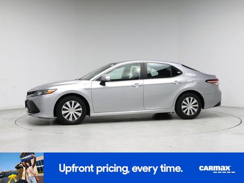 2019 Toyota Camry Hybrid LE