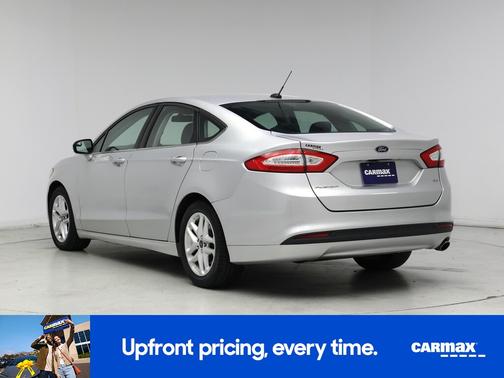 Silver 2016 Ford Fusion SE