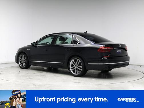 2017 Volkswagen Passat R-Line