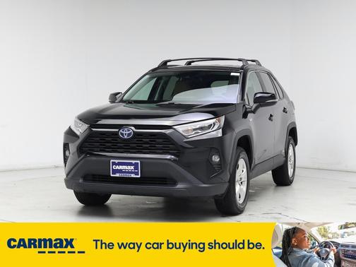 2021 Toyota RAV4 Hybrid XLE