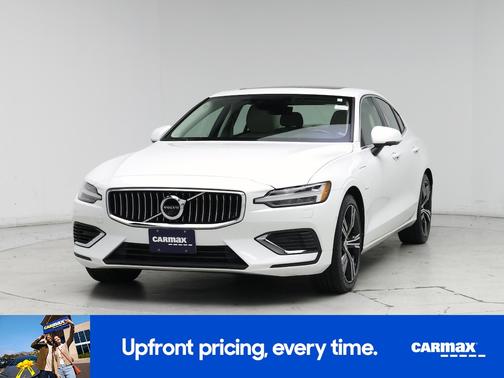 2022 Volvo S60 Recharge Plug-In Hybrid T8 Inscription