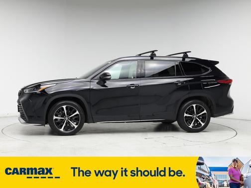 2022 Toyota Highlander XSE