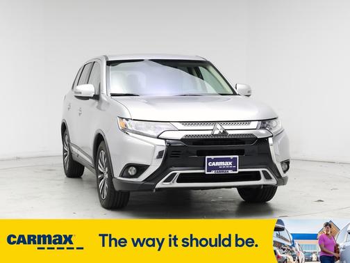 2019 Mitsubishi Outlander SE