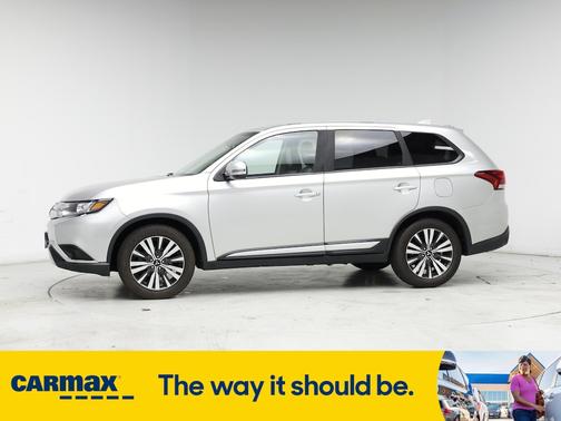 2019 Mitsubishi Outlander SE