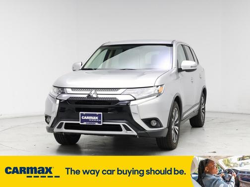 2019 Mitsubishi Outlander SE