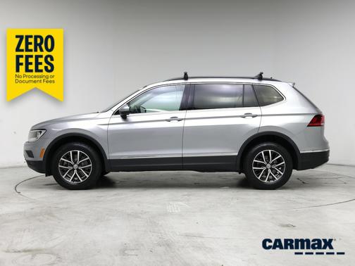 Gray 2020 Volkswagen Tiguan SE