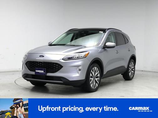 2022 Ford Escape Titanium