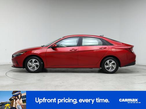 Red 2021 Hyundai ELANTRA SE
