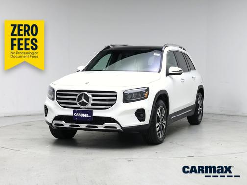 White 2025 Mercedes-Benz GLB 250