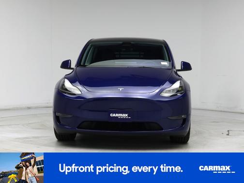 Blue 2022 Tesla Model Y Performance