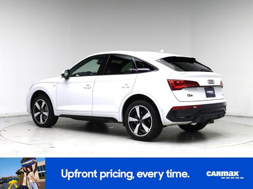 White 2023 Audi Q5 Sportback S-Line Prestige