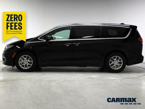 Black 2025 Chrysler Pacifica Select