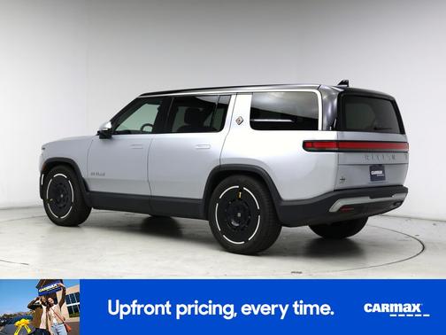 Silver 2025 Rivian R1S Adventure Dual-Motor Standard