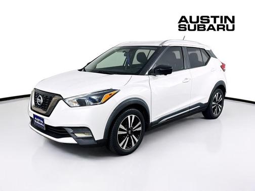 Aspen White 2019 Nissan Kicks SR