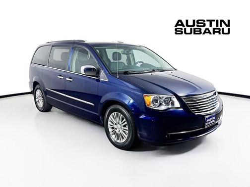 2015 Chrysler Town & Country Touring-L