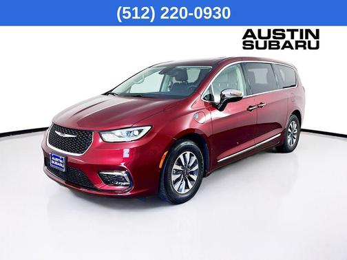 2023 Chrysler Pacifica Hybrid Limited