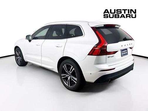 2018 Volvo XC60 T5 Momentum