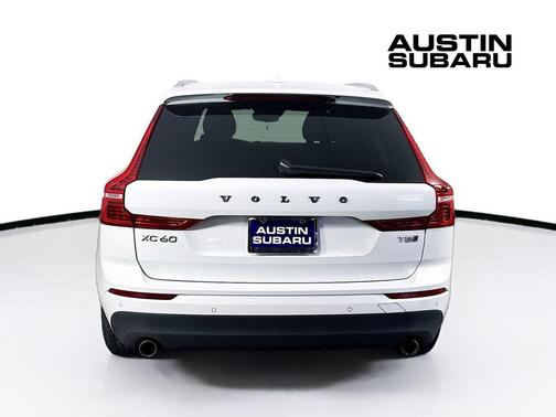 2018 Volvo XC60 T5 Momentum