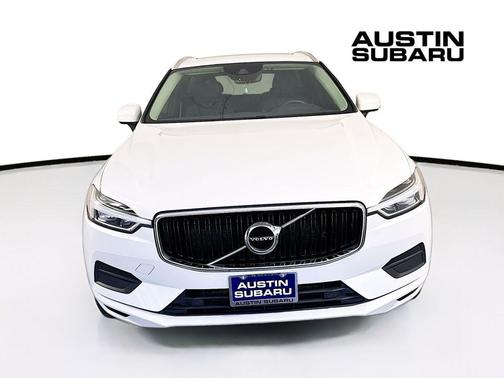 2018 Volvo XC60 T5 Momentum