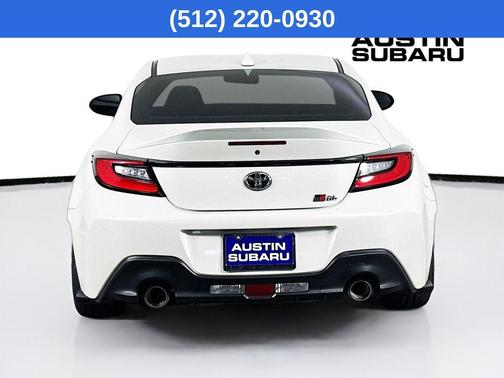 2024 Toyota GR86 Premium