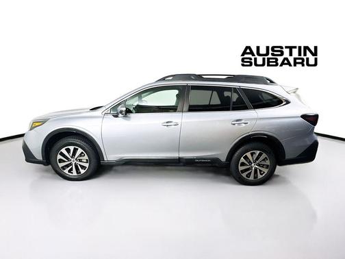 Ice Silver Metallic 2021 Subaru Outback Premium