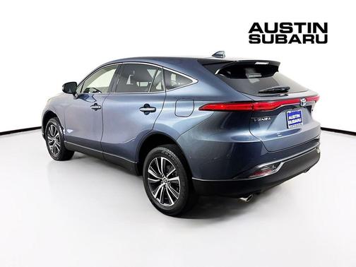 2022 Toyota Venza LE