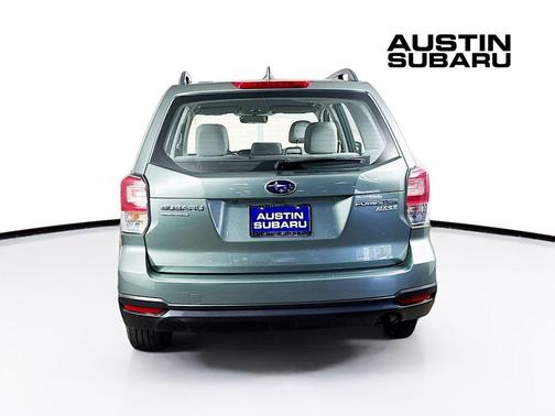 2017 Subaru Forester 2.5i