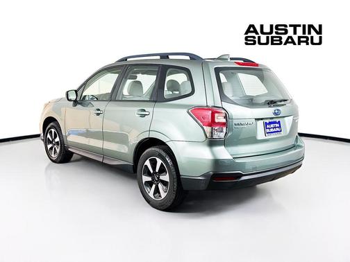 2017 Subaru Forester 2.5i