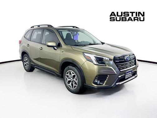 Autumn Green Metallic 2023 Subaru Forester Premium