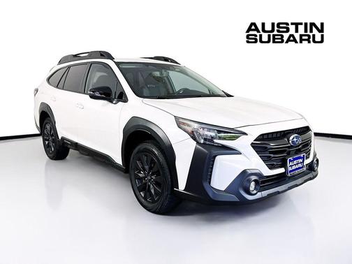 Crystal White Pearl 2023 Subaru Outback Onyx Edition
