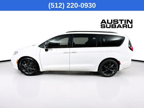 2024 Chrysler Pacifica Limited