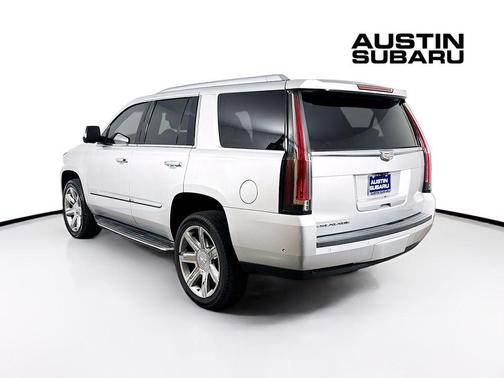 2017 Cadillac Escalade Luxury