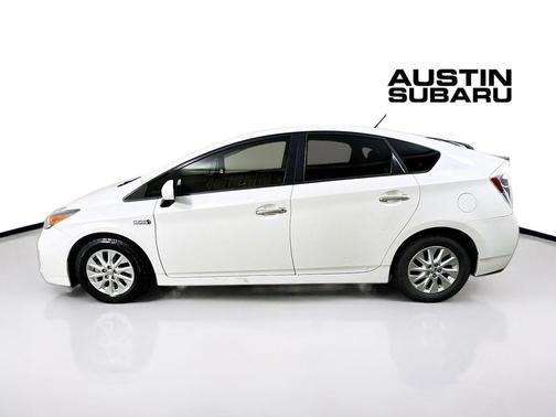 2015 Toyota Prius Plug-in Base