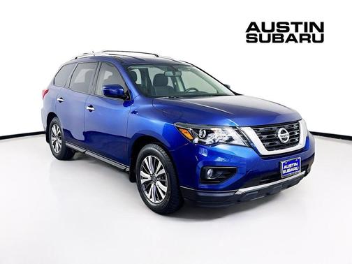 2018 Nissan Pathfinder SV
