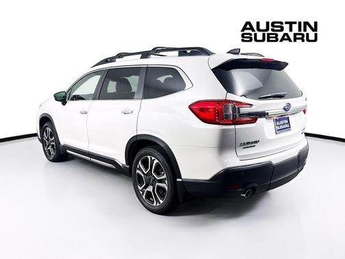 Crystal White Pearl 2025 Subaru Ascent Touring