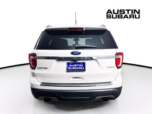 White Platinum 2018 Ford Explorer Limited