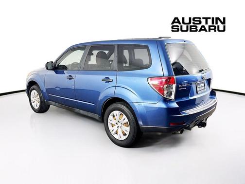Newport Blue Pearl 2010 Subaru Forester 2.5X
