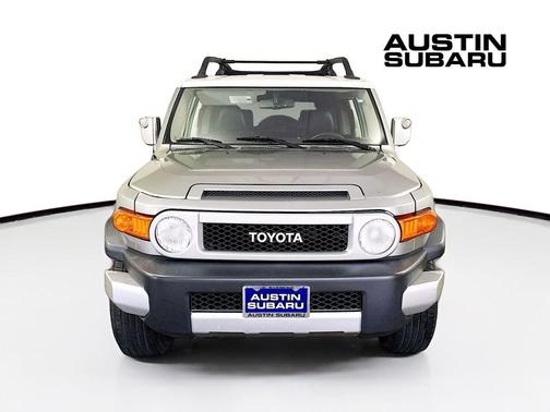 2011 Toyota FJ Cruiser Base