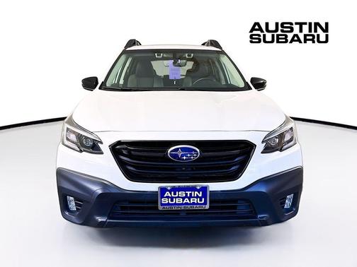 Crystal White Pearl 2020 Subaru Outback Onyx Edition XT