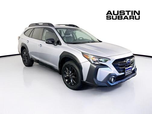 Ice Silver Metallic 2023 Subaru Outback Onyx Edition