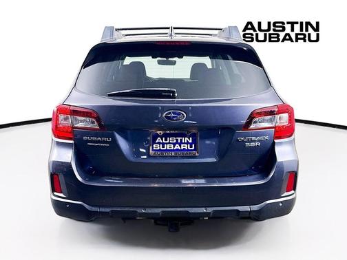Carbide Gray Metallic 2017 Subaru Outback 3.6R Limited